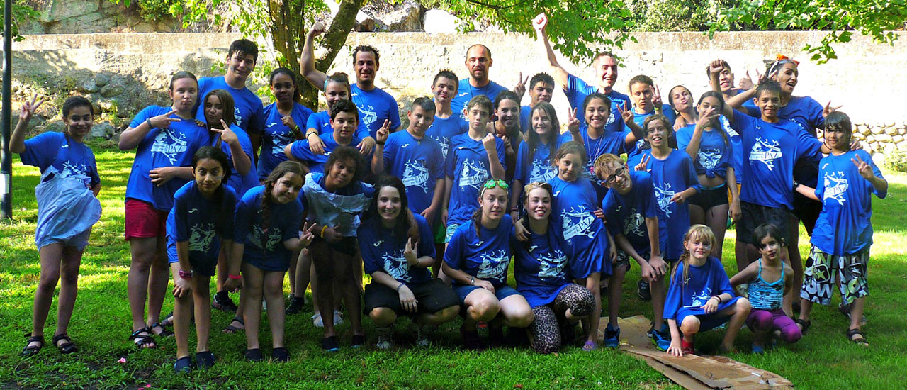 La Escuela de Paz celebró, entre los días 22 y 27 de julio en Campamento de Verano 2016 en Jarandilla de la Vega por séptimo año consecutivo.